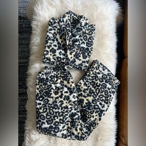 Women's Pajama Set Leopard Long Sleeve Sleepwear